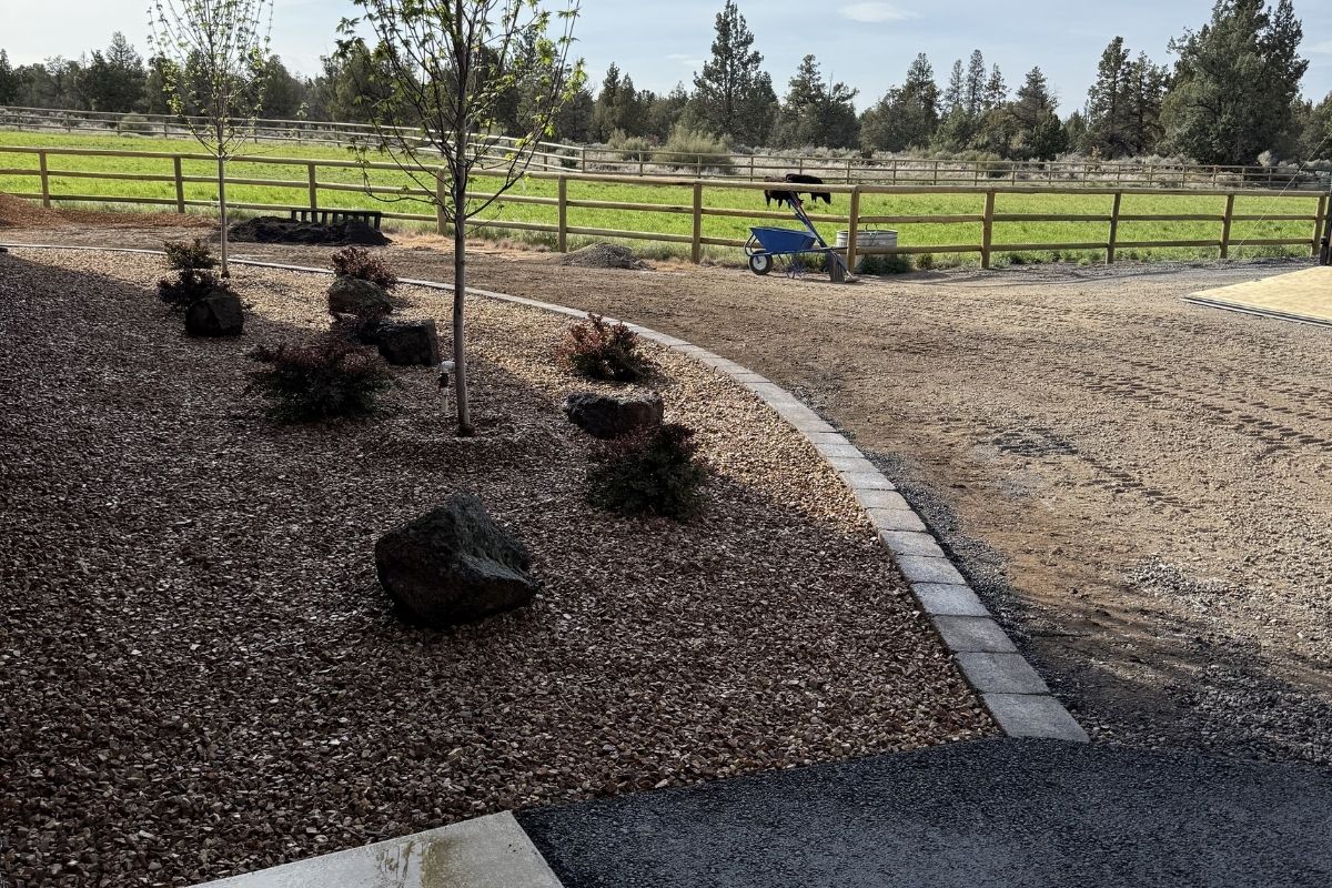 541 Hardscaping completed project near Sunriver OR